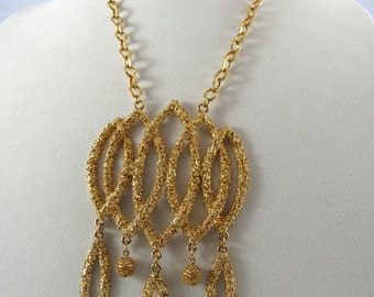 Big bulky fashion necklaces for women Big bulky fashion necklaces for women