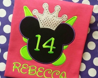 Minnie Mouse with Tinkerbell wings. Birthday t-shirt. Personalized with name and age in Disney font. Pink Short Sleeve