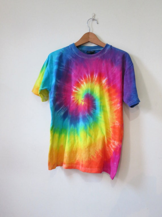 90s tie dye T shirt space spiral shirt Teez by extraextrashop