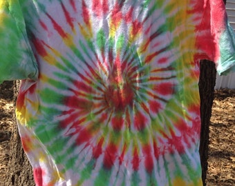 Starburst tie dye shirt