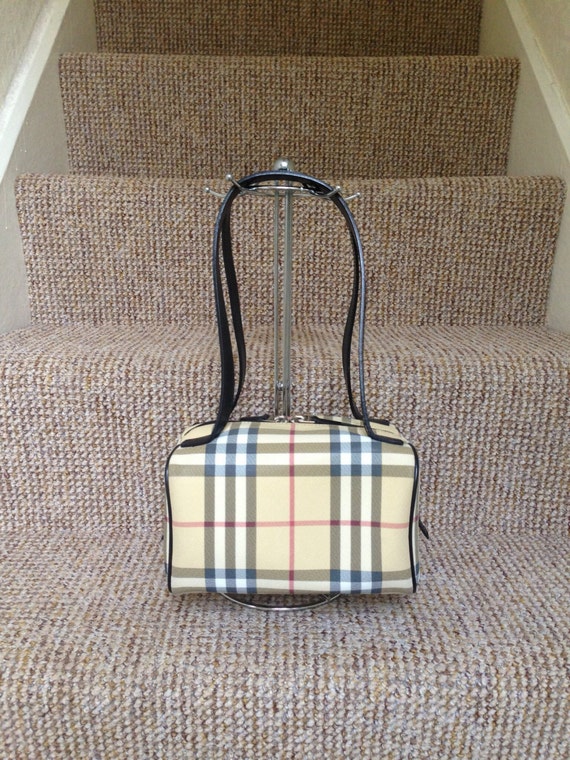 authentic Burberry box style shoulder bag made in by KingdomOfBags