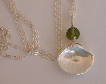 Sterling Silver Chain Necklace with Keishi Pearl and Peridot