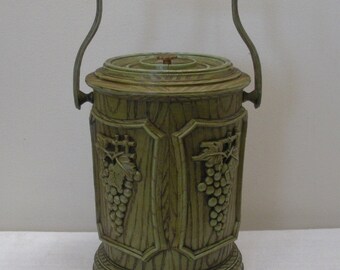 Vintage Avocado Grapes Plastic Ice Bucket
