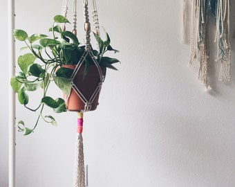 Large macrame plant hanger