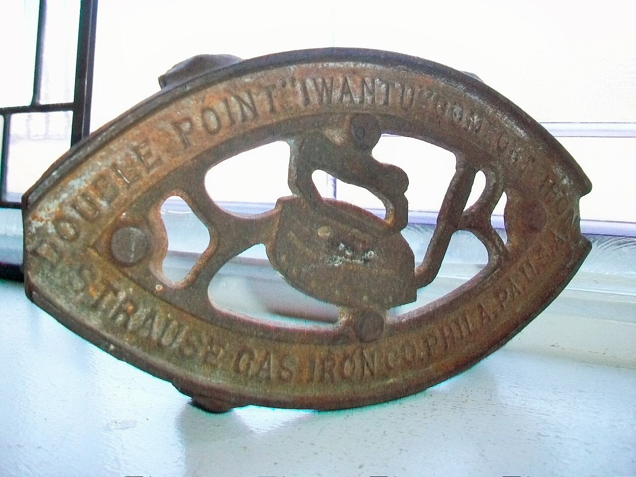 Antique Cast Iron Trivet Double Point I Want U Comfort Iron