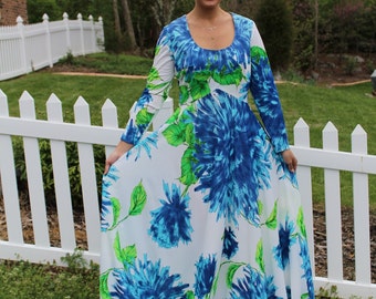 Vintage 1960s Elinor Gay Floral Print Long-Sleeve Maxi Gown