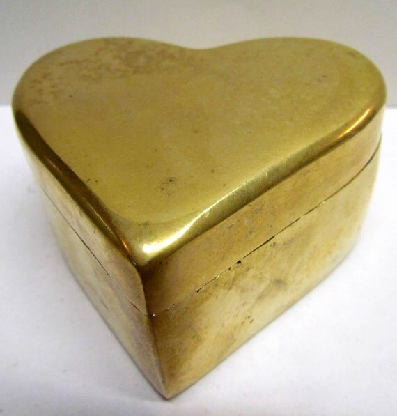 Vintage Brass Heart Shaped Trinket Box / Jewelry Box