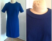 Vintage 1960s Textured Blue Shift Dress // large 10 12 mod sexy sixties