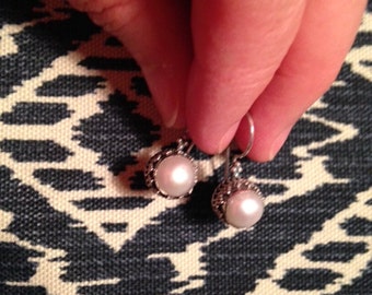 Balinese silver earrings with freshwater pearl