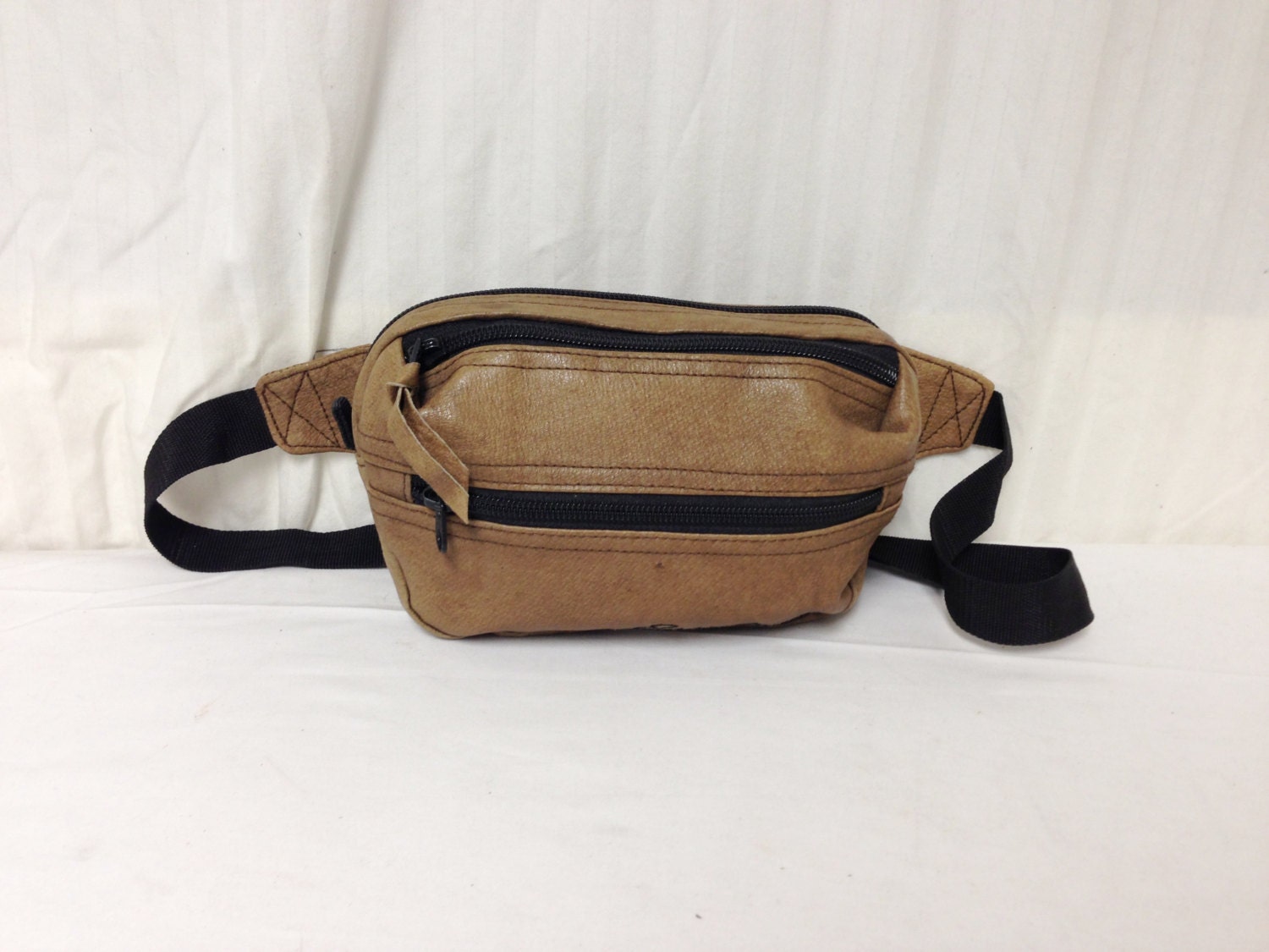 Free Ship Eddie Bauer Leather Fanny Pack Brown by crazygoodbananas