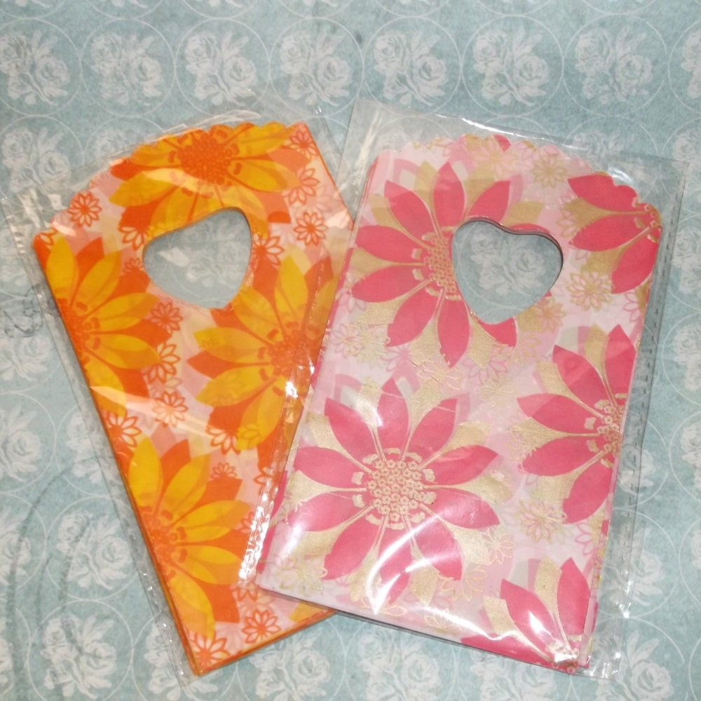 15 x 9 cm decorative plastic gift bags pink or by thedoohickeytree