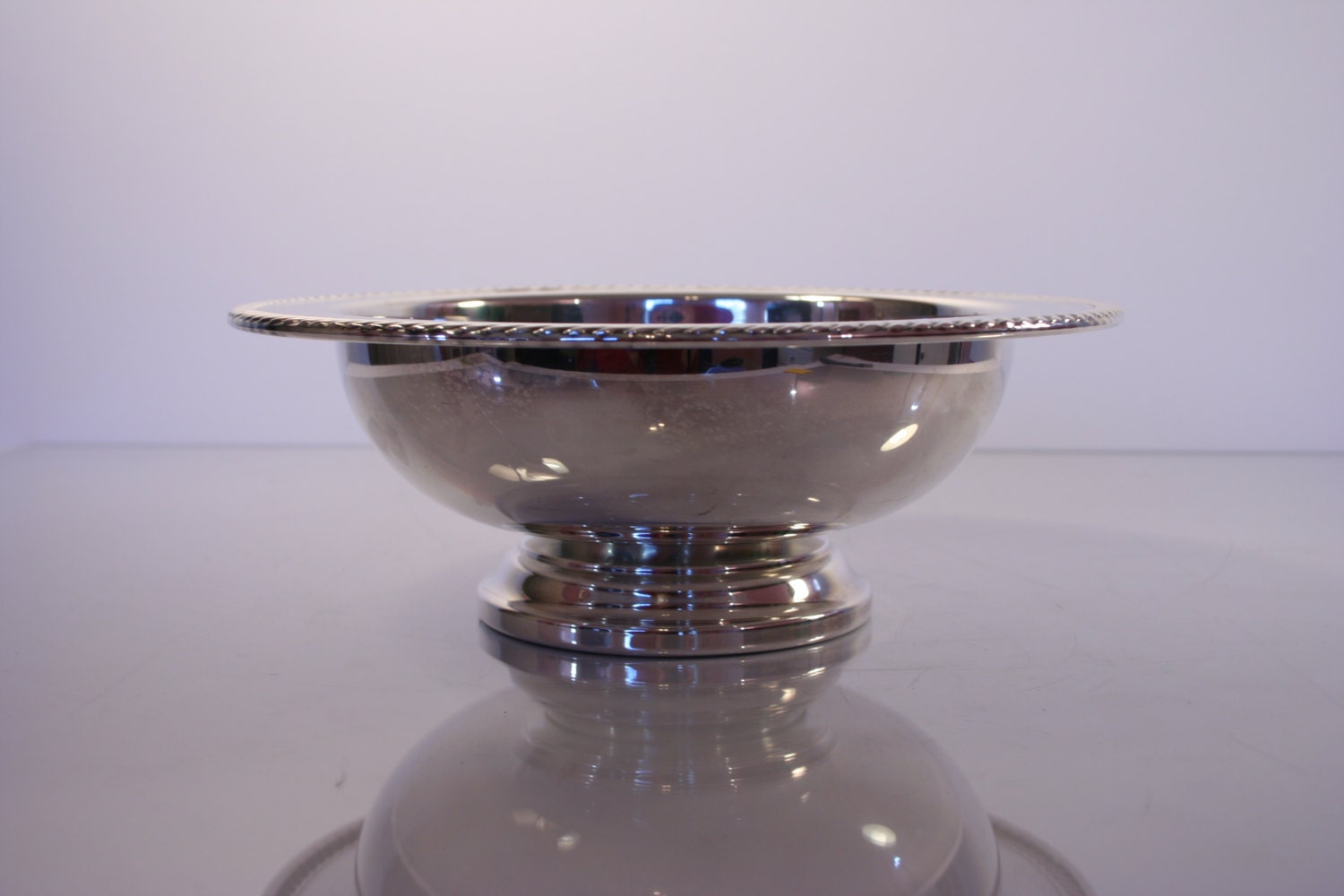 Oneida Footed Bowl with Rope Braid Rim Silverplate Serving Dish