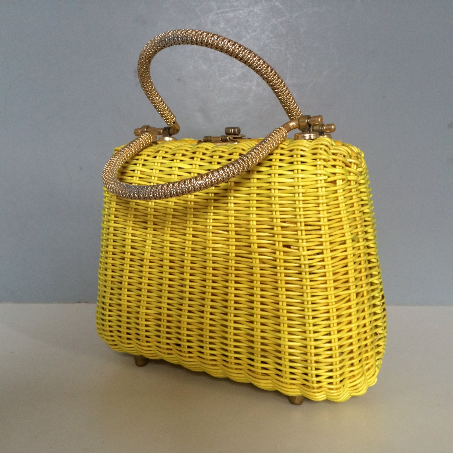 Vintage WICKER Basket Handbag//Purse by BrocanteBedStuyHOMME