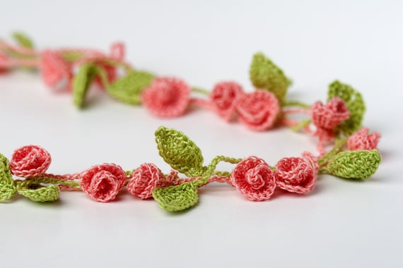Crochet Pattern Rose Garden Necklace Bracelet  - Digital file PDF
