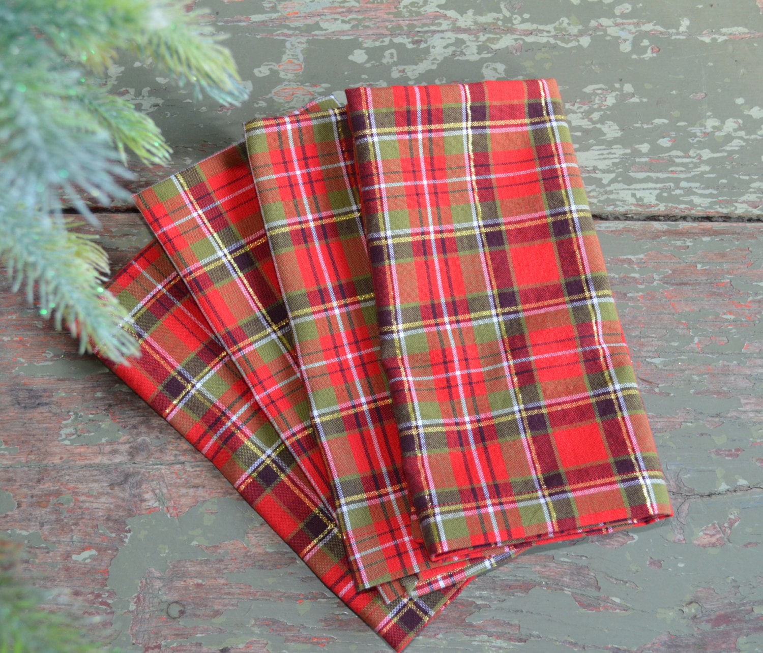 Holiday Plaid Cloth Napkins. 17 square with by MixdElements