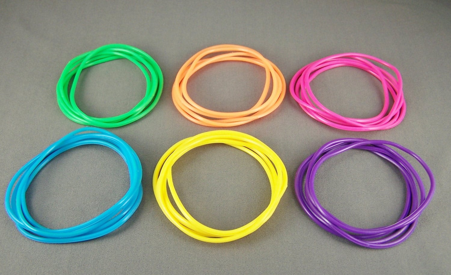 rubber jelly bracelet set pack of 30 gummy bangle bracelets