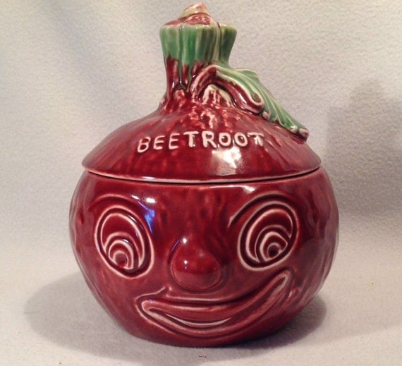 Collectable Vintage SylvaC Beetroot Face Pot & Lid No.4553