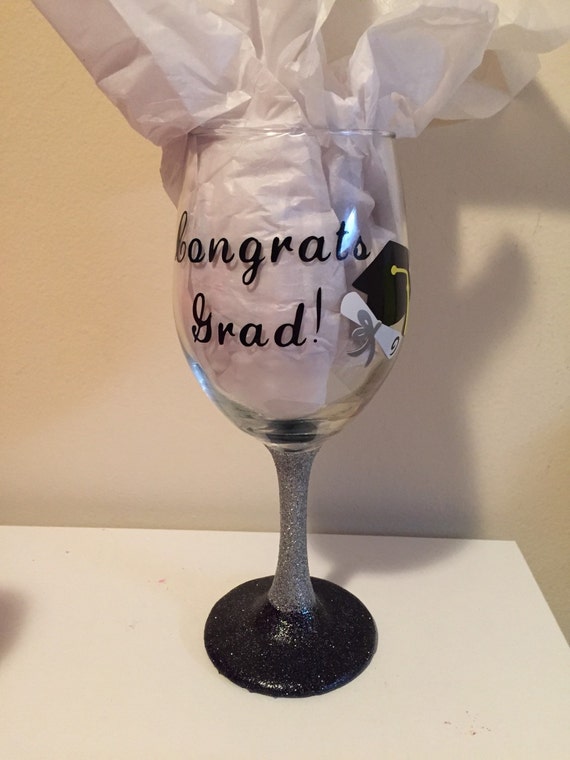 Graduation wine glass with glitter stem can be personalized