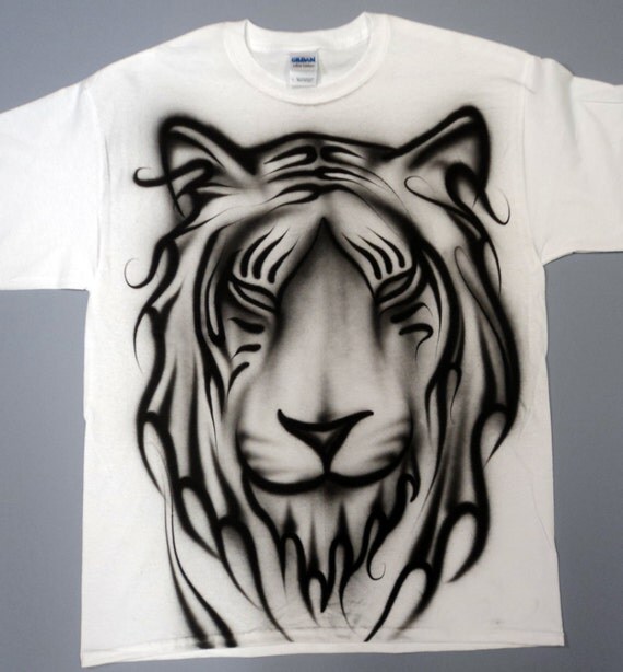 Airbrushed White Tiger  T Shirt Hand  Painted airbrush 