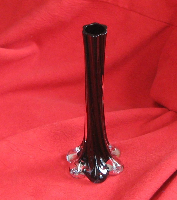 classic. twisted RIB. BLACK GLASS bud vase. hand by TheProperLady