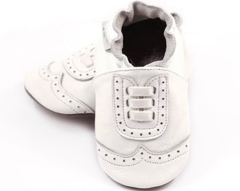 Wingtip leather baby shoes, white, boy or girl, baptism shoes, christening shoes, dressy leather shoes