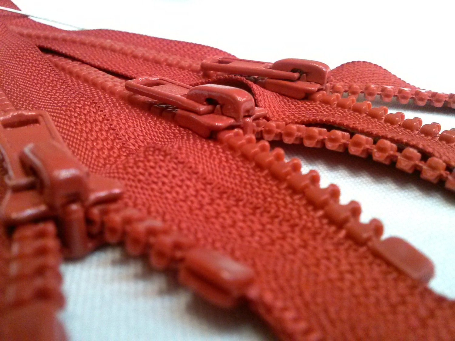 5 Molded Plastic Zippers 6 Inches 5mm Closed Bottom Color 059