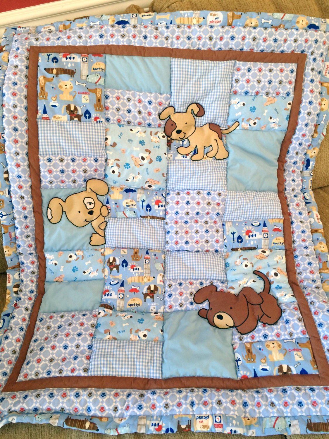 peek-a-boo-puppy-baby-quilt