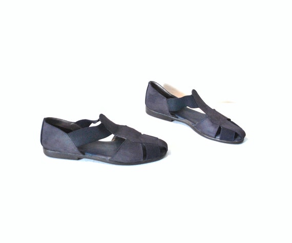 size 8 blue SUEDE fisherman sandals vintage 80s 90s by OFTNvintage