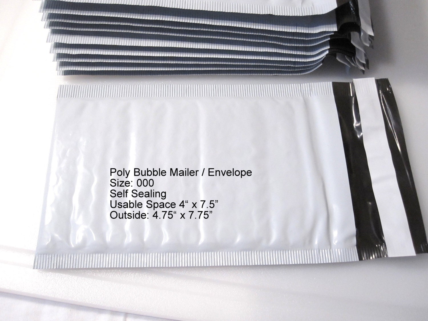 Poly Bubble Mailer Envelopes Size 000 4 x 7.75 by jjmjewelry