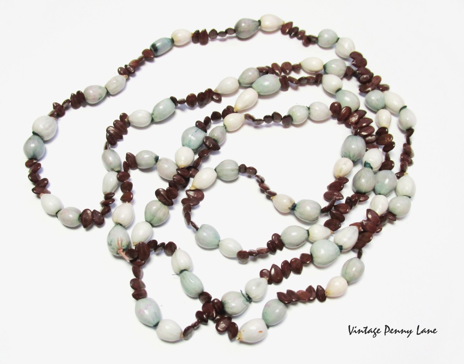 Vintage Apple Seed Bead Necklace Handmade / Appleseed