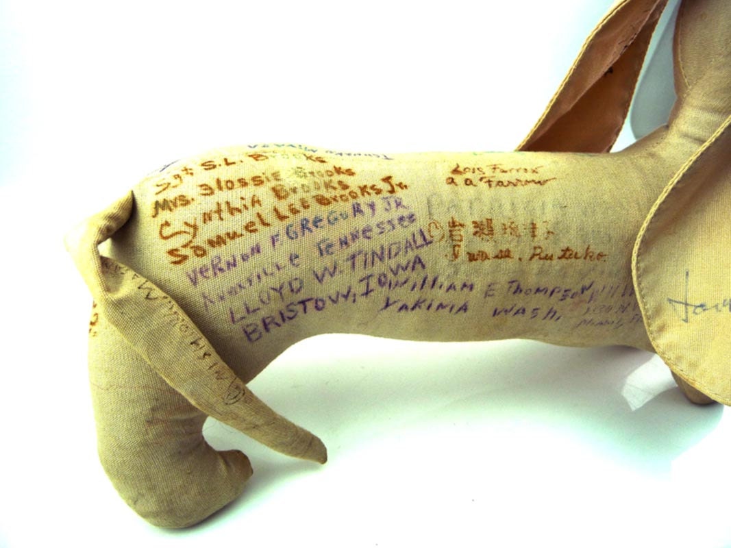 autograph stuffed dog