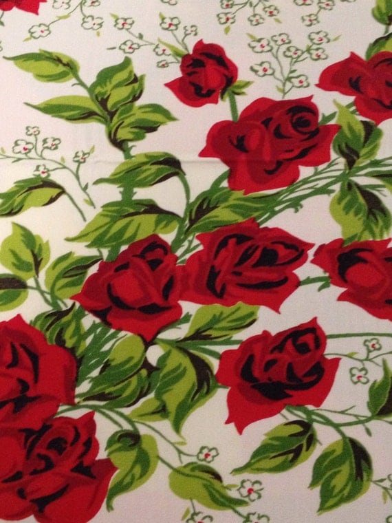 Vintage Rose Tablecloth 65