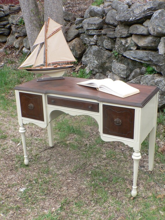 Items similar to VinTAGE CREAM white MAHOGANY VANITY desk . on Etsy