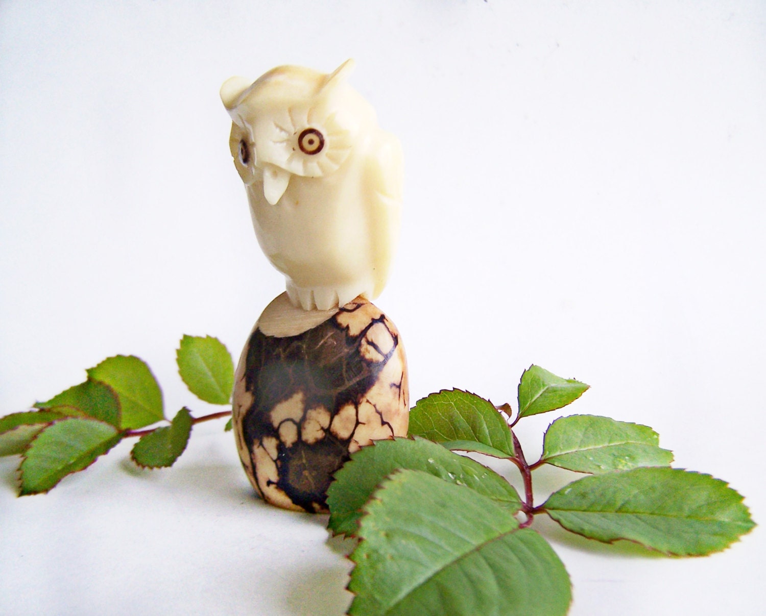 Vintage Owl Collectible Owl Figurine Tagua Nut Carving