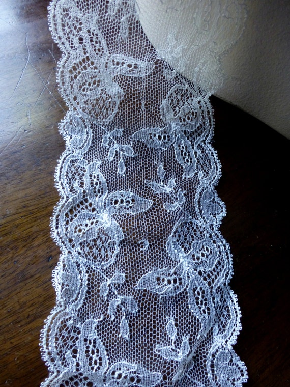 SALE Ivory Lace French Lace Chantilly Leavers by Solstiss for