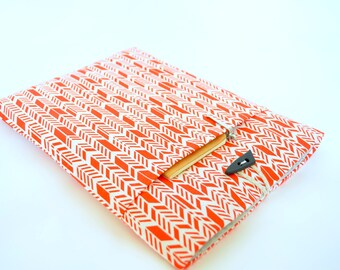 Laptop Case, Custom 13" Padded MacBook, Ultrabook Sleeve Case - Red Herringbone Feathers