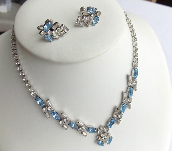Items similar to Vintage rhinestone Necklace Set, Bridal blue and ...