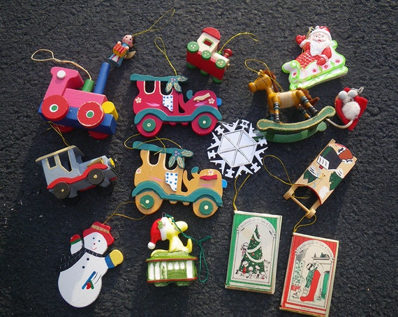 15 vintage Christmas tree ornaments 1980s hand painted