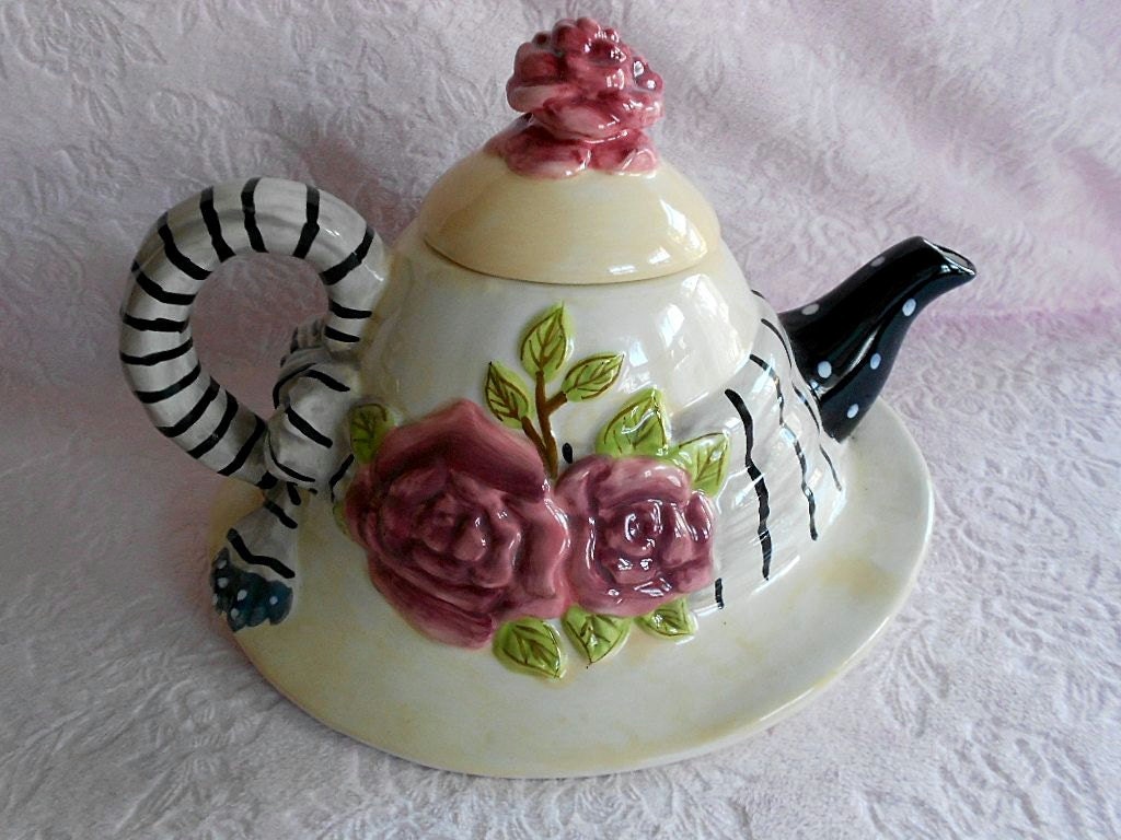 Vintage HAT TEAPOT Victorian Ceramic Faux Millinery Bow Ribbon French Paris Chic Pink