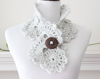 Crocheted Gray Ragg Scarf Neckwarmer