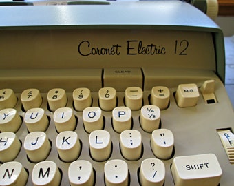 Vintage Portable Electric Typewriter with Lockable Case - Smith Corona - Sage Green - Coronet Electric 12 Typewriter with Case and Key