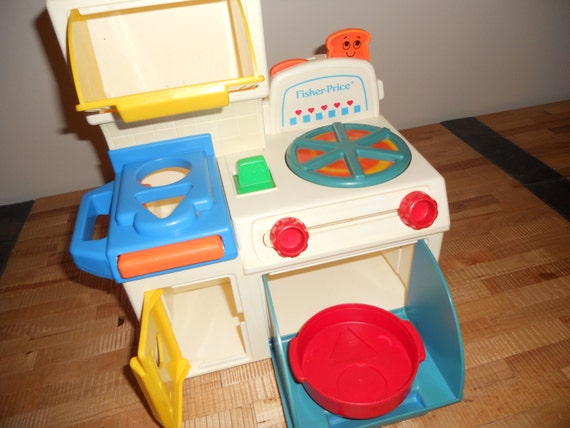 Fisher-Price 1990 Pretend Play Kitchen