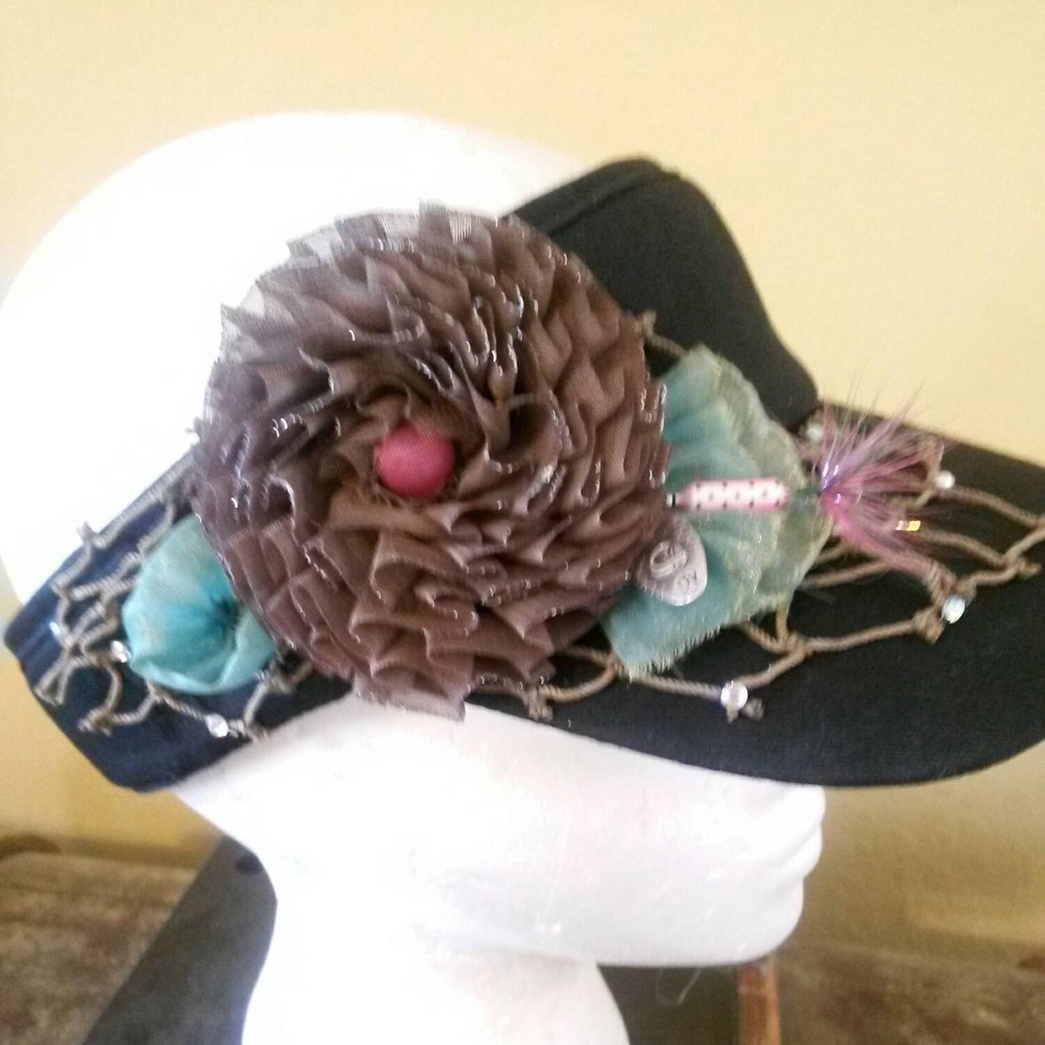 Cute black women's outdoors wear fishing visor with brown