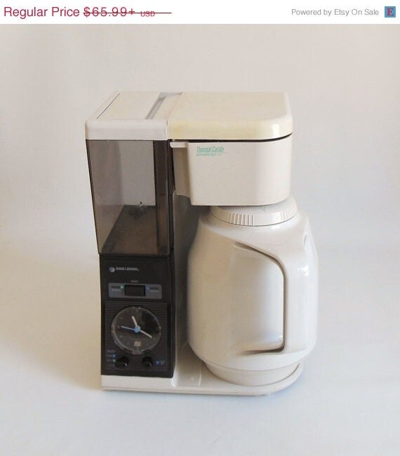 Black Decker Thermal Carafe Coffee Maker TCM402 by LaurasLastDitch