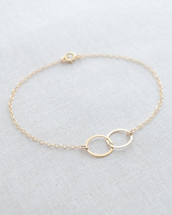 Items similar to Double Circle Bracelet, Minimal Bracelet, Linked
