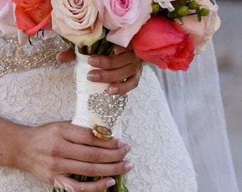 Bridal Bouquet Wrap, Crystal Wrap, Beaded Floral Wrap, Crystal Bouquet Wrap, Pearl Bouquet Wrap, Rhinestone Wrap, Bouquet Cuff, Flower Wrap