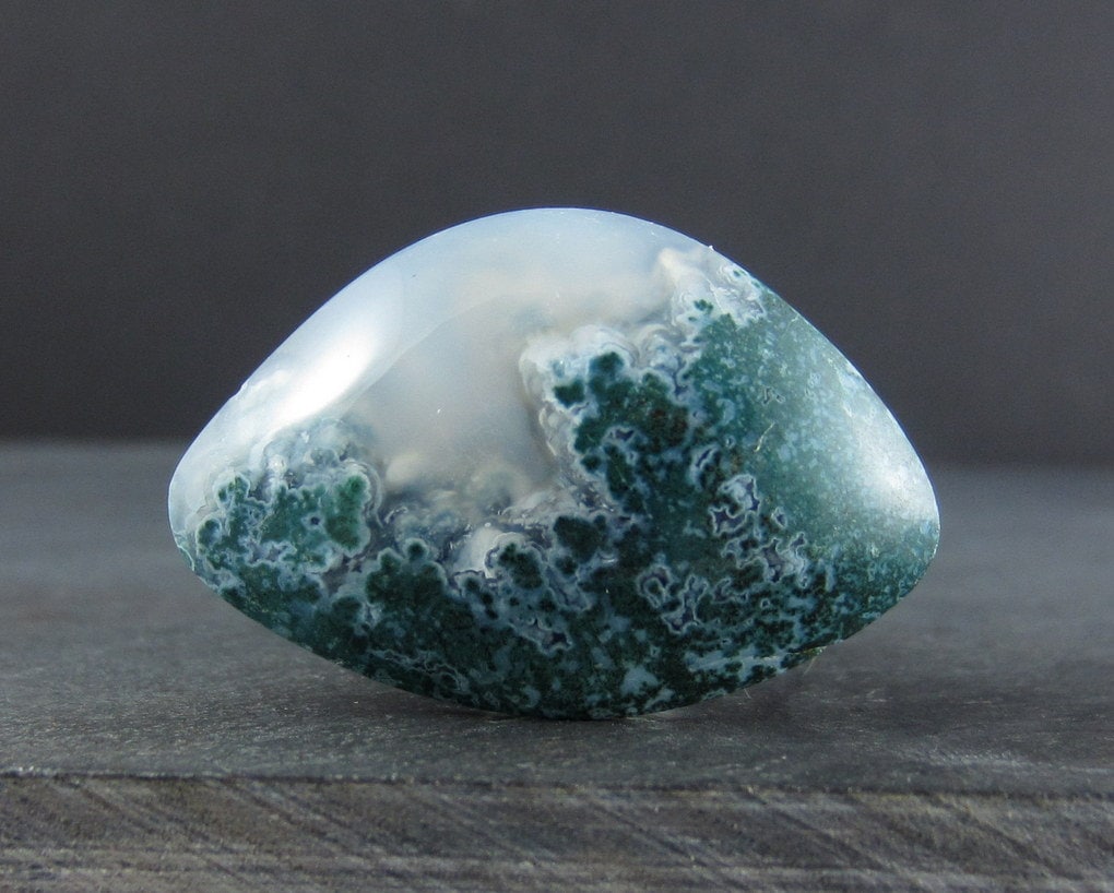 Excellent Green moss agate cabochon Natural stone oval