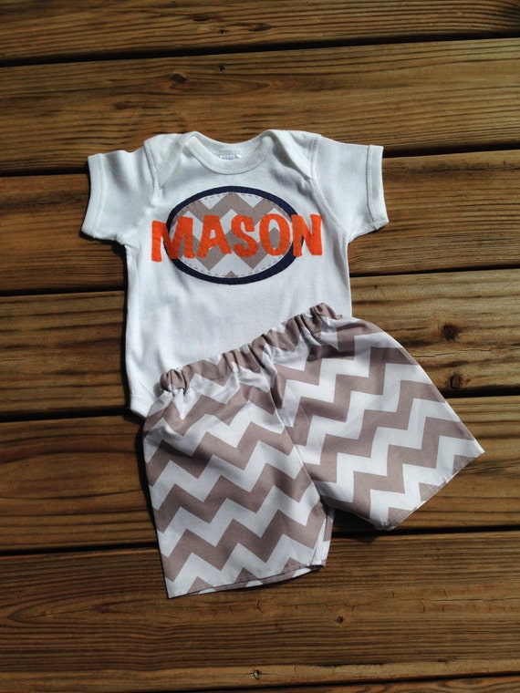 Boys Outfit with Name. Shirt & Shorts Cropped by EverythingSorella