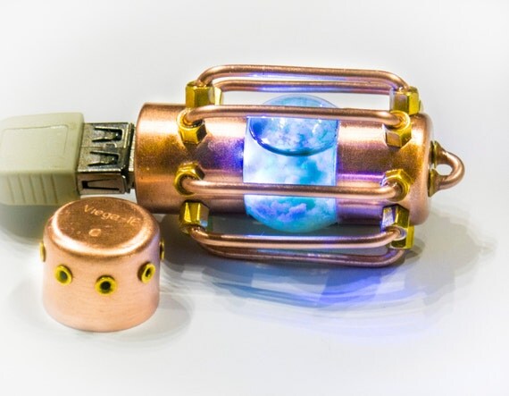 Flash drive 32 GB USB 3.0 steampunk glow in dark by IngMet steampunk buy now online