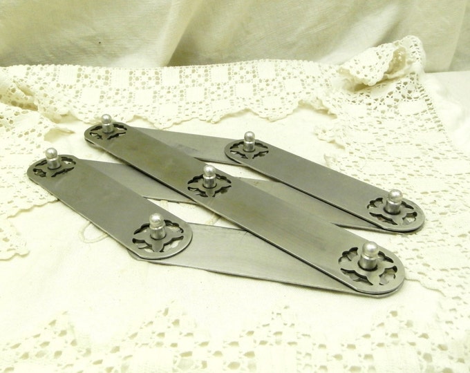 Vintage Metal Folding French Trivet / Hot Plate / Heat Mat / Cottage Kitchenware / Vintage Kitchenalia / Retro Home Interior / Country Decor Vintage Metal Folding French Trivet / Hot Plate / Heat Mat / Cottage Kitchenware / Vintage Kitchenalia / Retro Home Interior / Country Decor